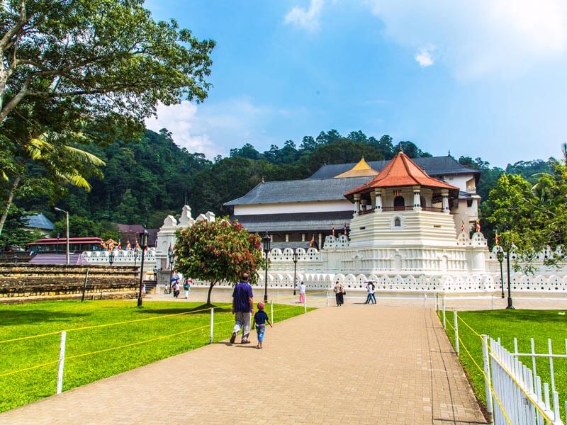 Kandy Temple of the Tooth Relic