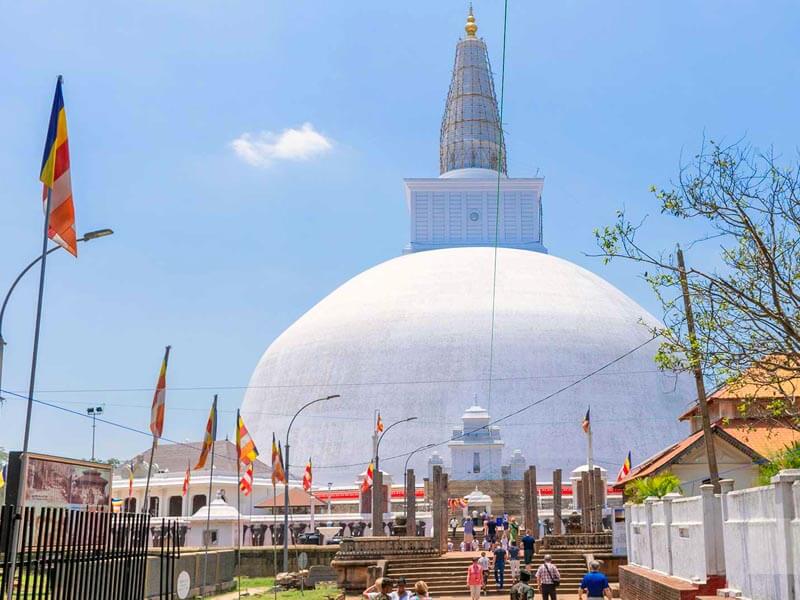 Ruwanweliseya Anuradhapura